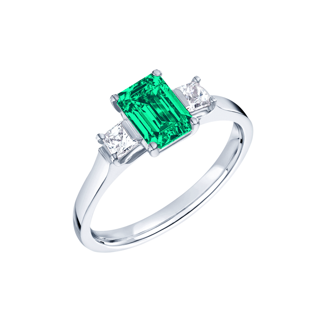 18ct WHITE GOLD 0.56ct EMERALD CUT EMERALD W/ 2 PRINCESS CUT DIAMOND SIDE STONES