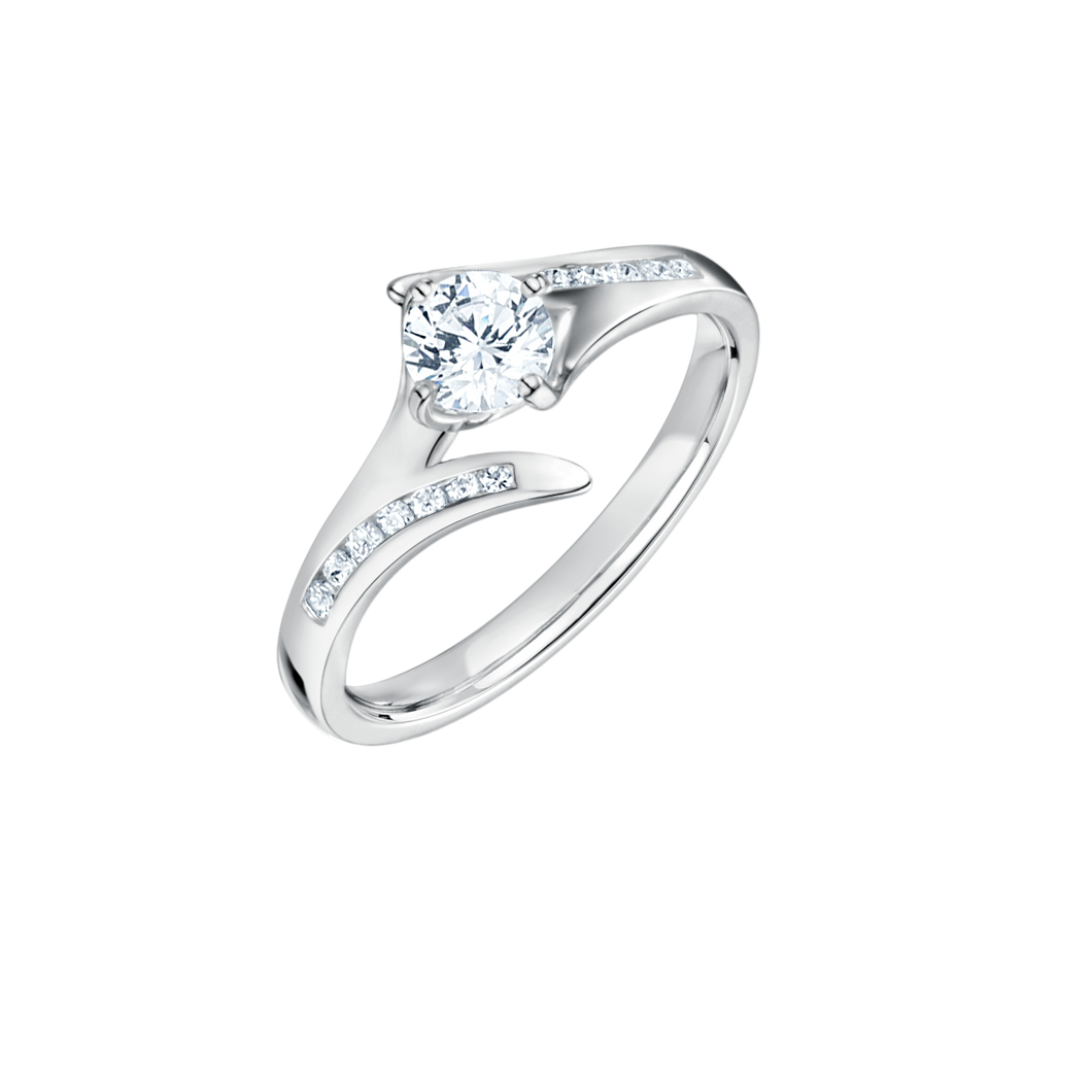 18ct WHITE GOLD 0.50ct ROUND CUT DIAMOND W/ CHANEL SET DIAMONDS